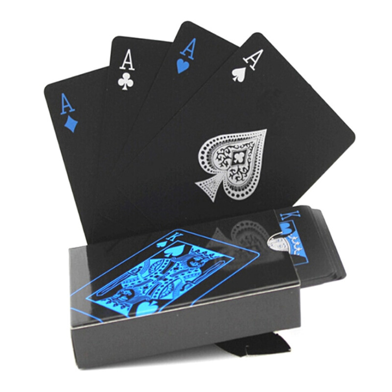 Board Game Illustration - 黒のプラスチックトランプ青赤黄トランプセットマジック Dmagic 防水マジックポーカーギフトコレクション