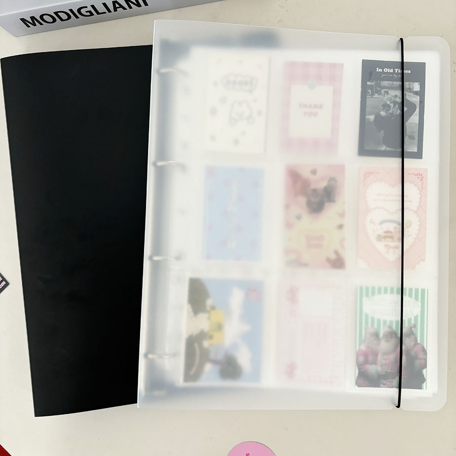 Board Game Book - A4 サイズ 900 ポケットカードストレージブック、ブラック/クリアバインダー収集フォトアルバム、3 インチポストカードに適合、ルーズリーフオーガナイザー Ho
