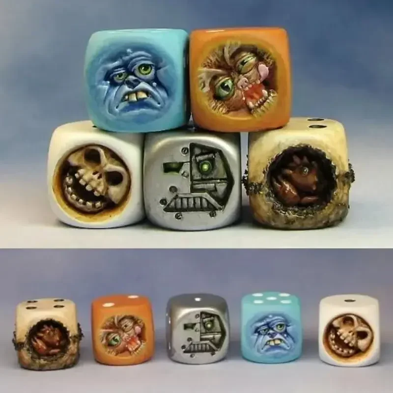Board Game Monster - 樹脂モンスターフェイスダイスセットハロウィン卓上RPGボードゲーム小道具ダンジョンズ&ドラゴンズTTRPGダイスコレクション用