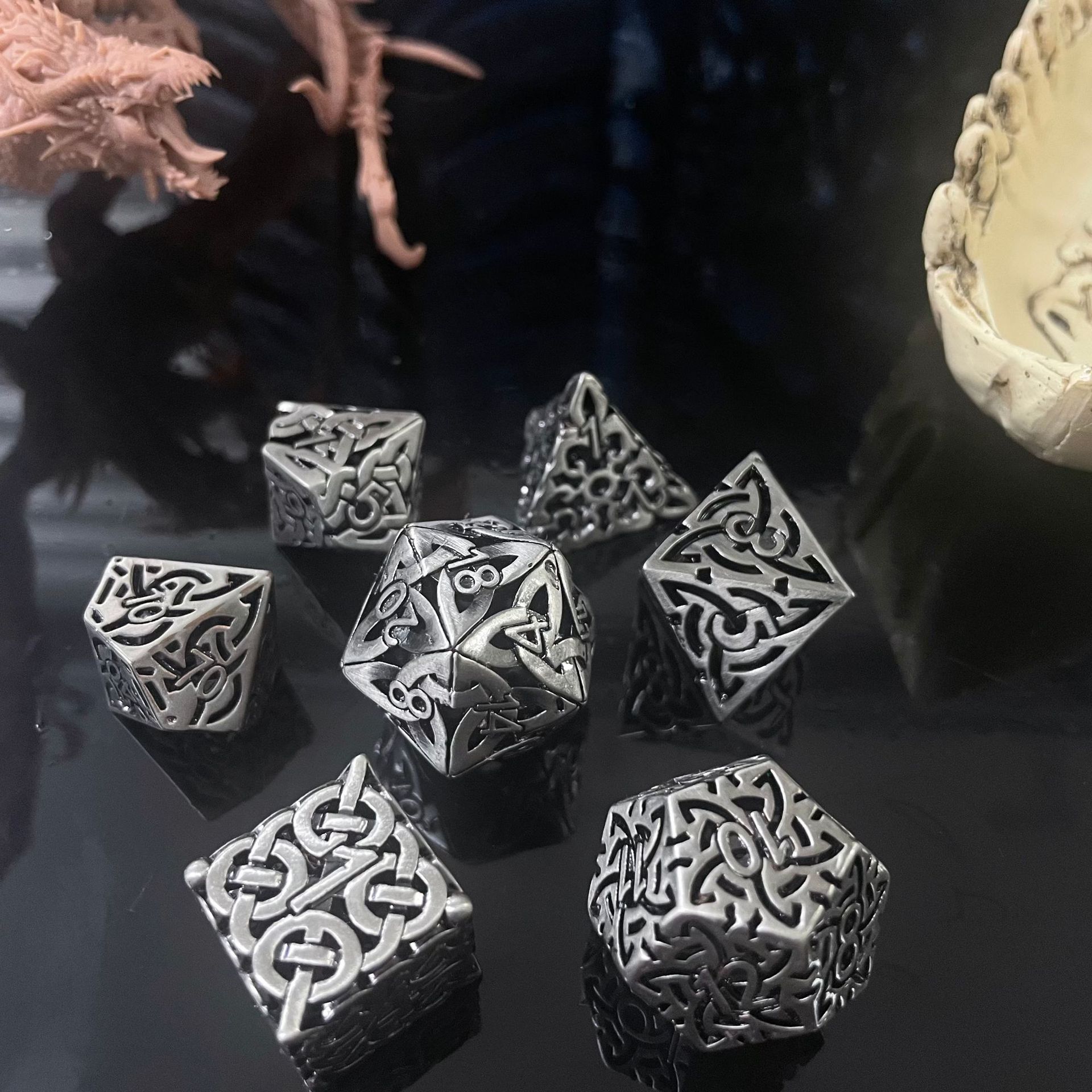 7ピースのコスプレ衣装,真ちゅう製のゴールドカラーのアクセサ - Board Game Rpg のレビューと価格