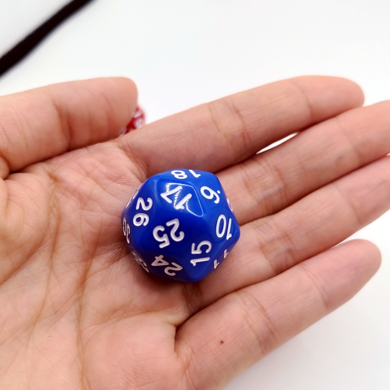 5 個キューブ 30 面 D30 ダンジョンサイコロ D&D - Board Game Yahtzee のレビューと価格