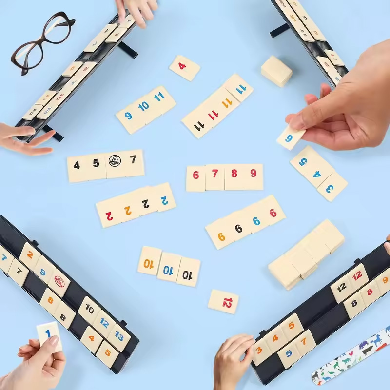 インタラクティブな数字タイルボードゲームセット 106枚のタ - Board Game Sequence のレビューと価格