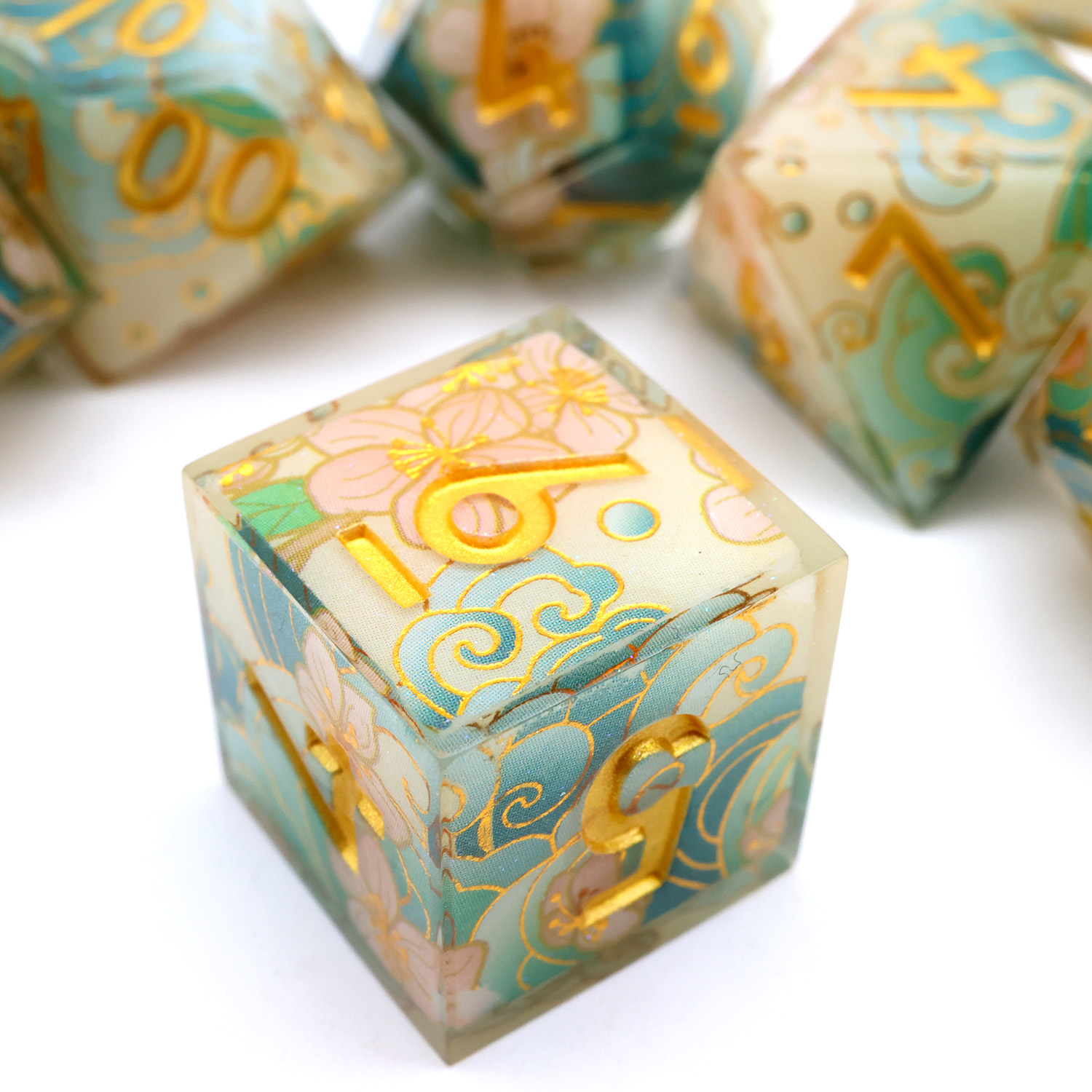 魅惑的なDNDダイスセット、オーシャンウェーブと桃の花のデザ - Board Game Illustration のレビューと価格
